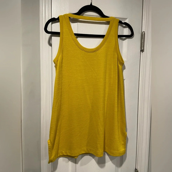 Loft Mustard Yellow Knit Stretch Split Hem Back Strap Tank Top Size XS - Picture 8 of 9